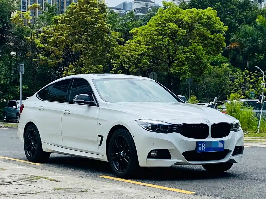 BMW 3 Series GT 3 GT 2020 320i M Sport