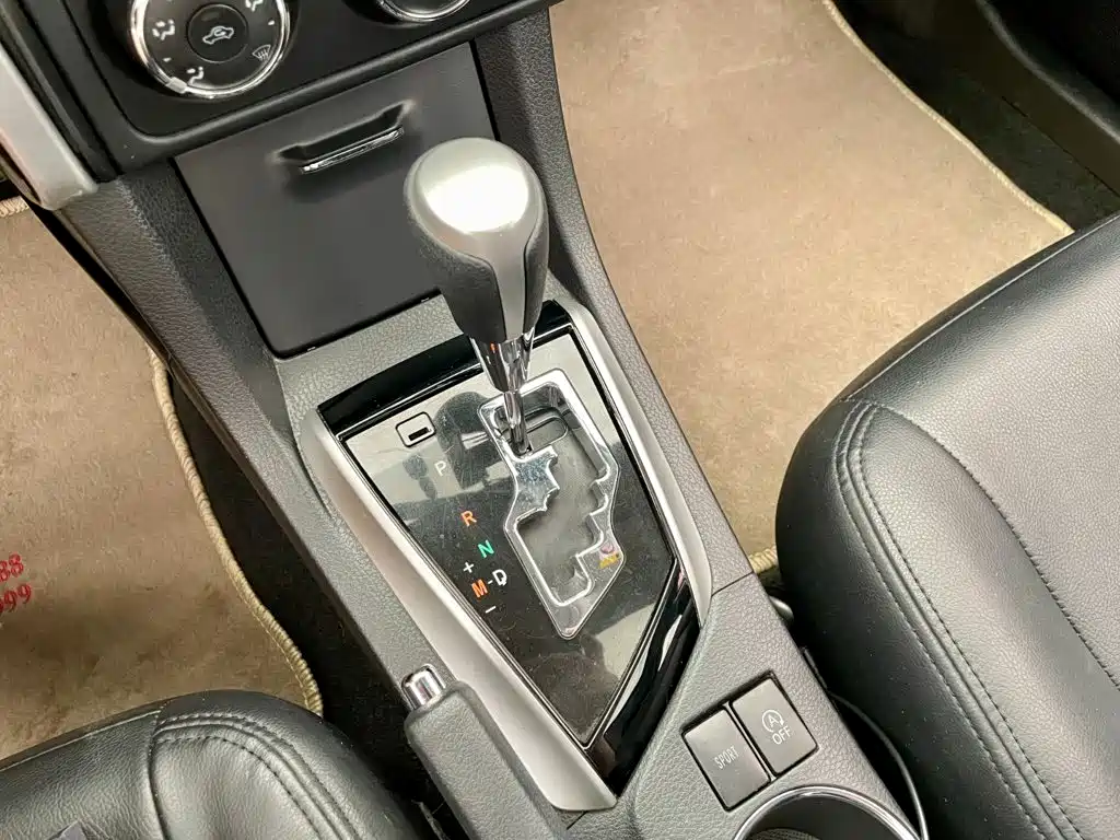 Toyota Corolla — миниатюра 10