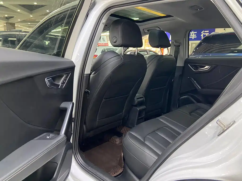 Audi Q2L 2022 35 TFSI