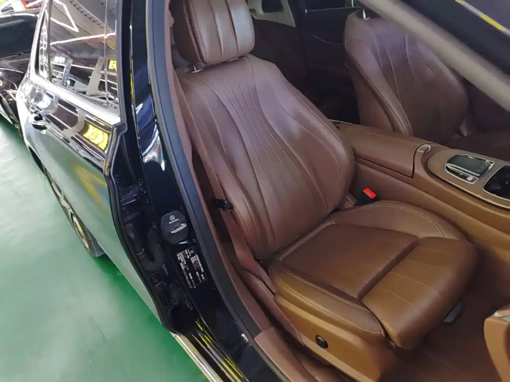 Mercedes-Benz E-Class — миниатюра 25
