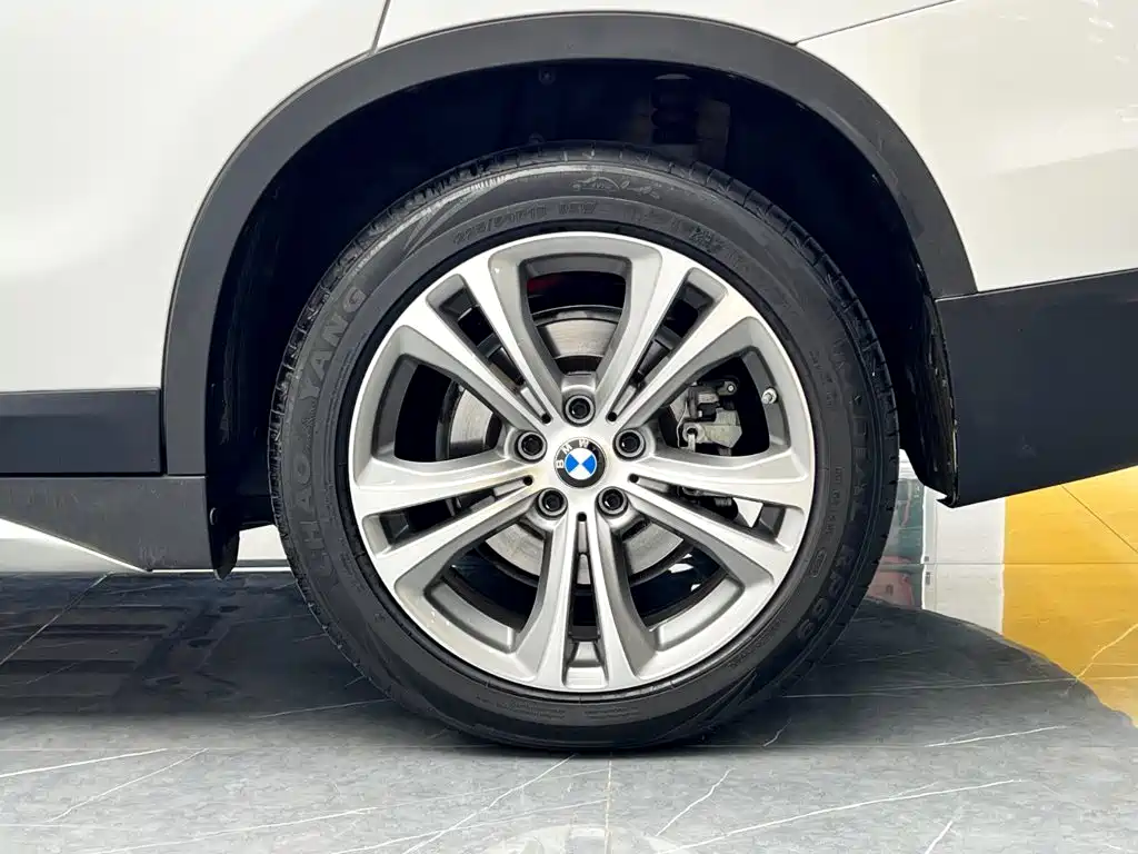 BMW X1 New Energy — миниатюра 12