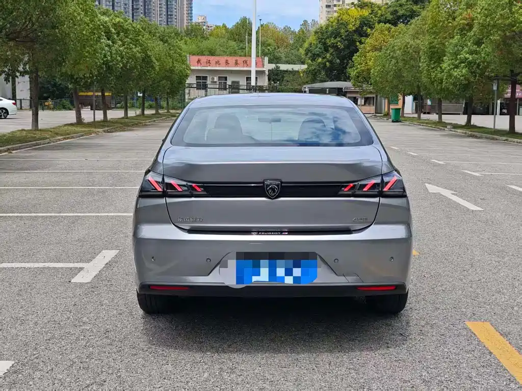 Peugeot 408 — миниатюра 8