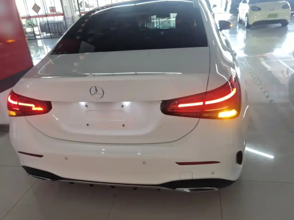 Mercedes-Benz A-Class — миниатюра 6