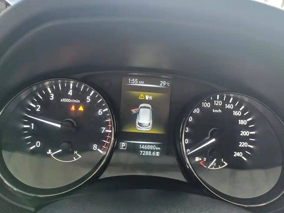Nissan Qashqai — миниатюра 14