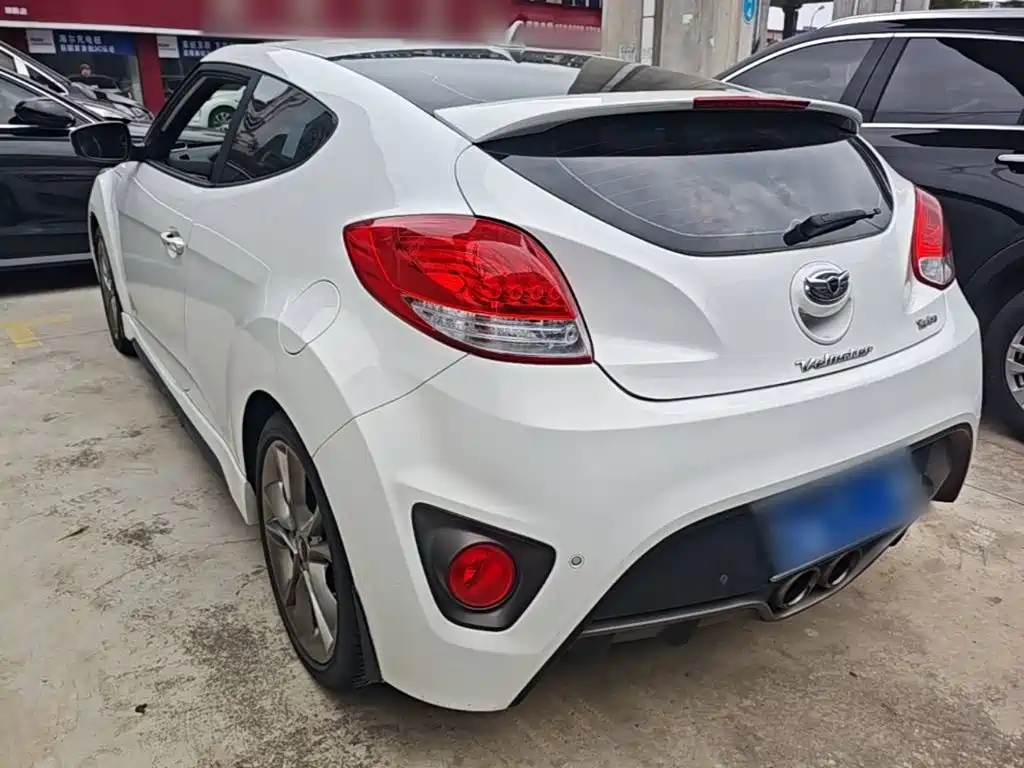 Hyundai Veloster — миниатюра 5