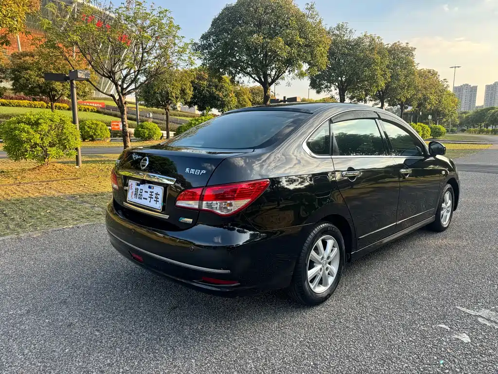 Nissan Sylphy — миниатюра 6