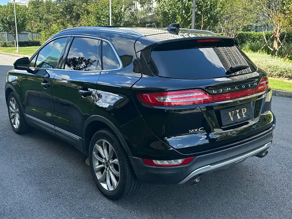 Lincoln MKC — миниатюра 6