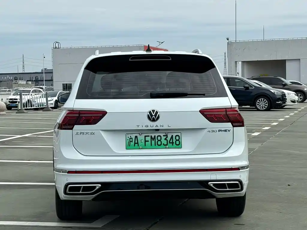 Volkswagen Tiguan L PHEV — миниатюра 7