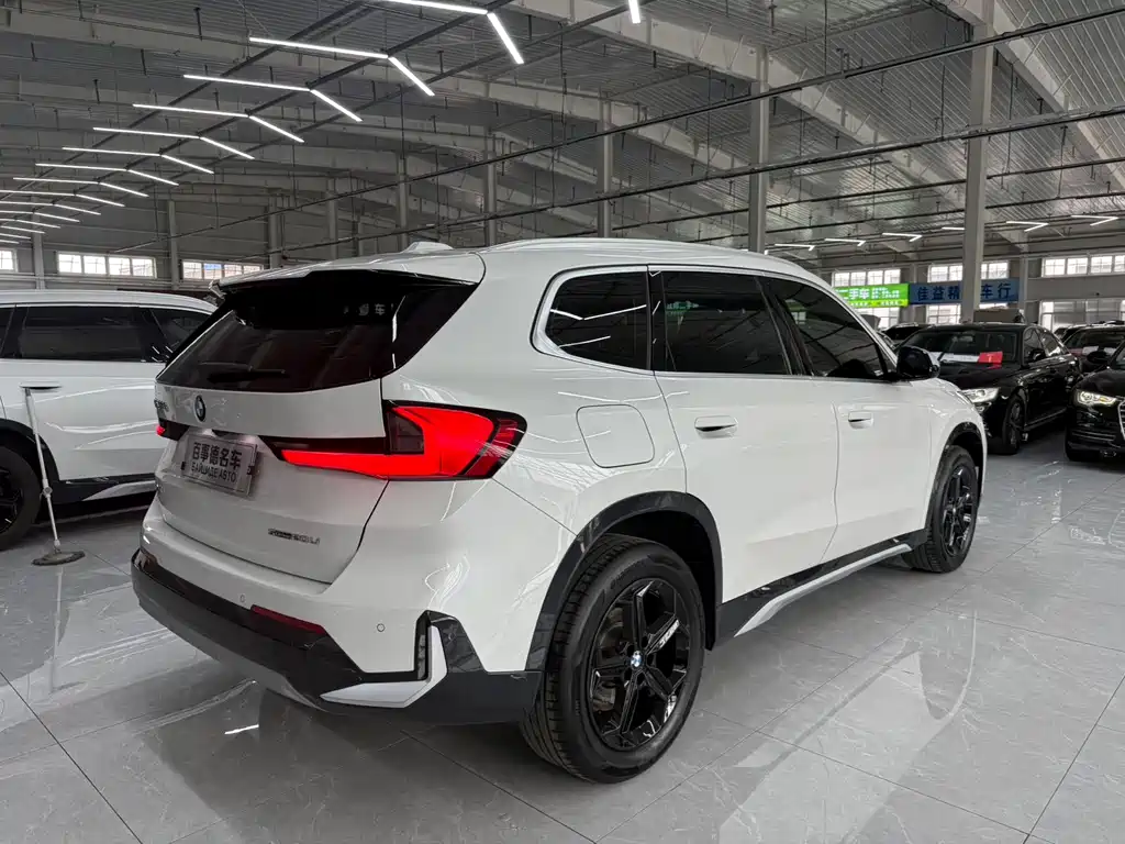 BMW X1 — миниатюра 9