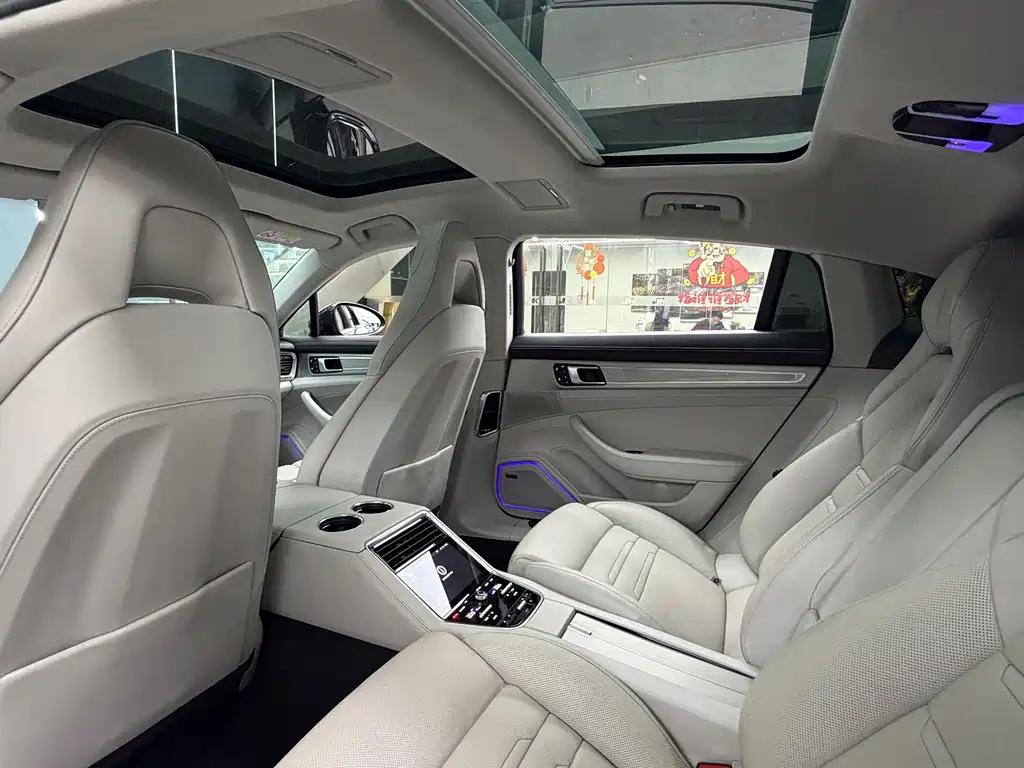 Porsche Panamera Hybrid — миниатюра 11