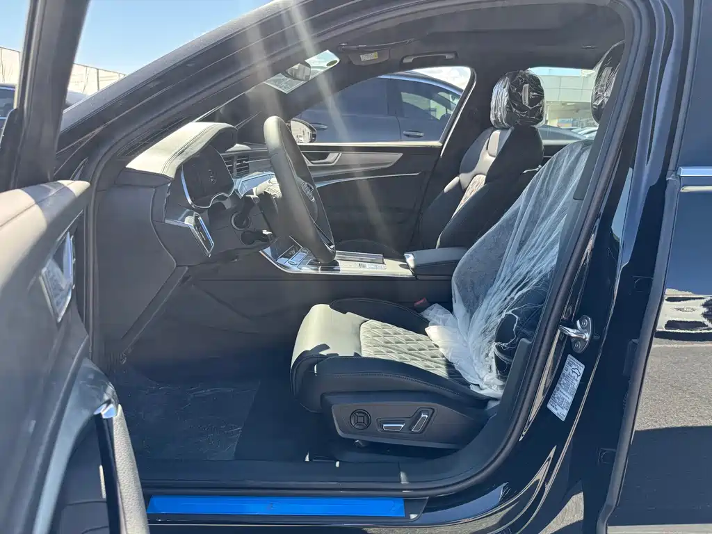 Audi A6L — миниатюра 11
