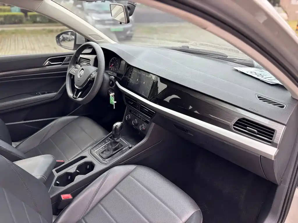 Volkswagen Lavida — миниатюра 15