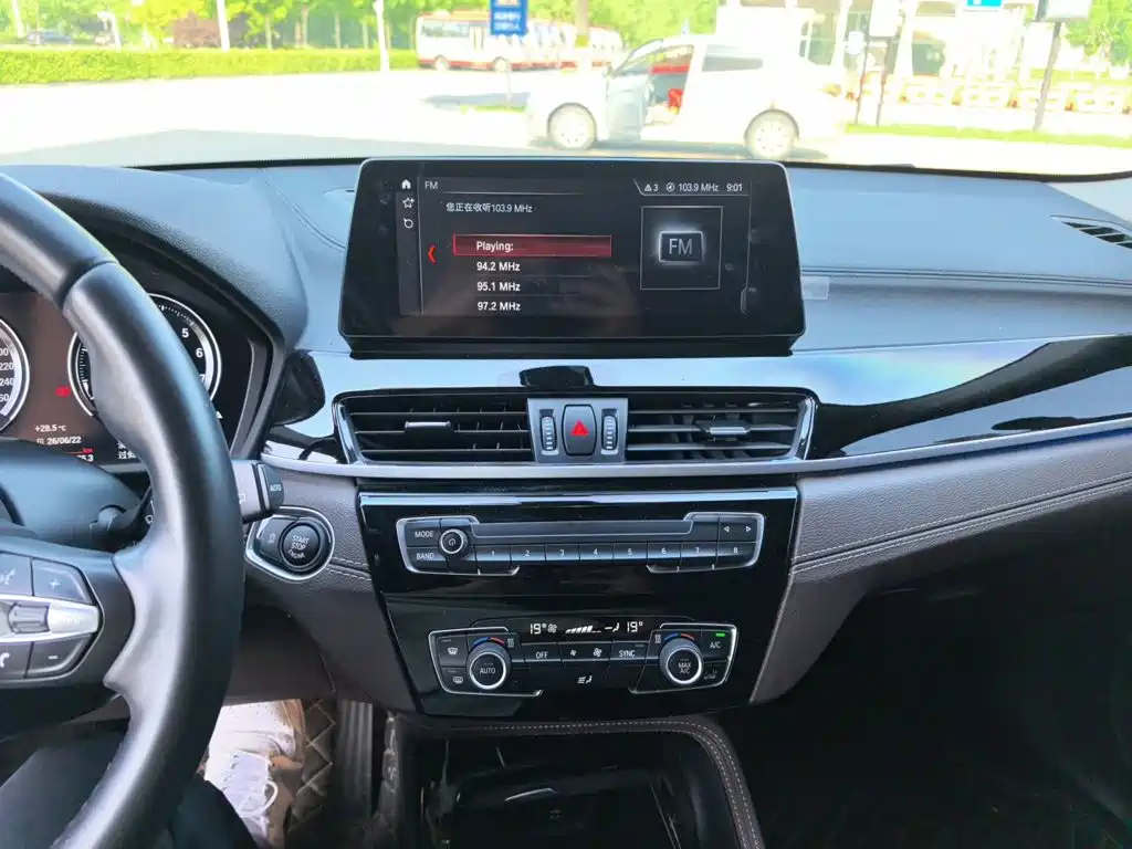 BMW X2 2021 sDrive25i M Sport