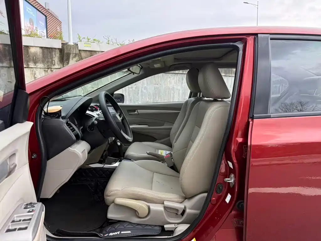 Honda City Classic — миниатюра 8