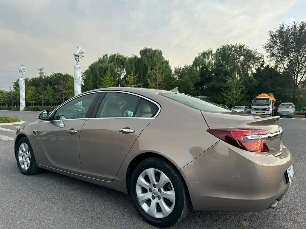 Buick Regal — миниатюра 9