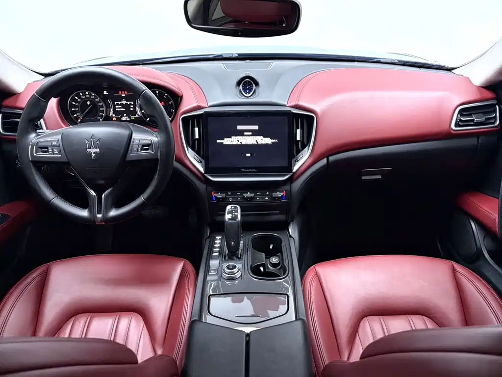 Maserati Ghibli — миниатюра 8