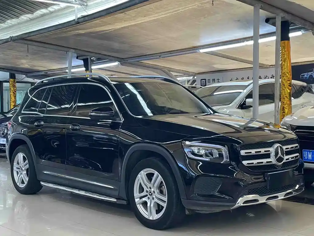 Mercedes-Benz GLB 2023 GLB 220
