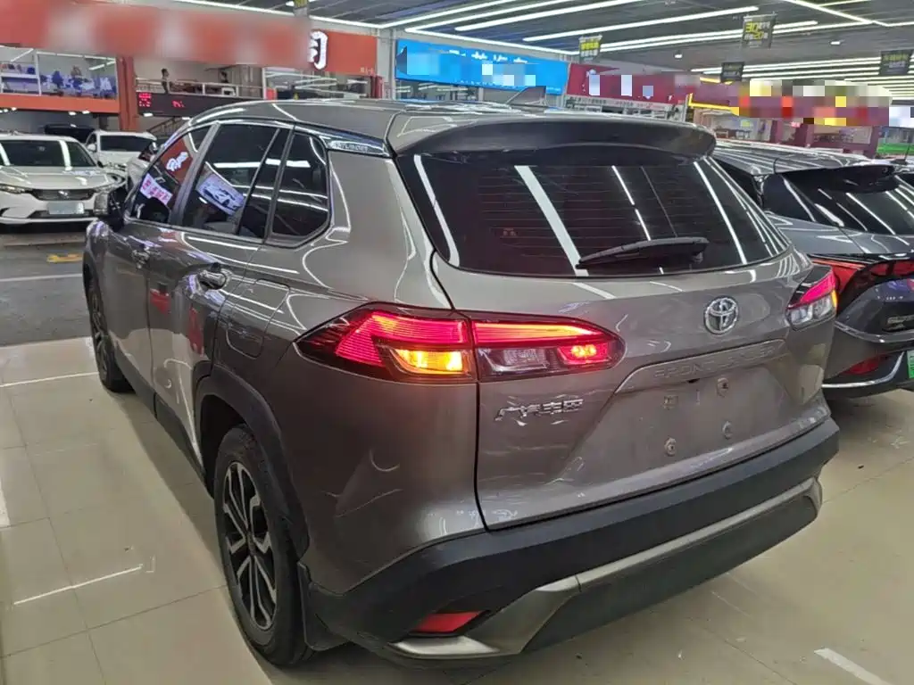 Toyota Frontlander — миниатюра 5