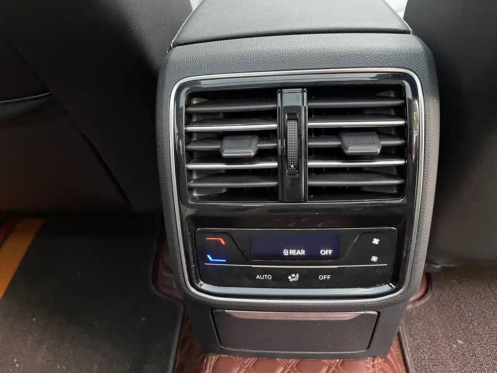 Volkswagen Magotan — миниатюра 8