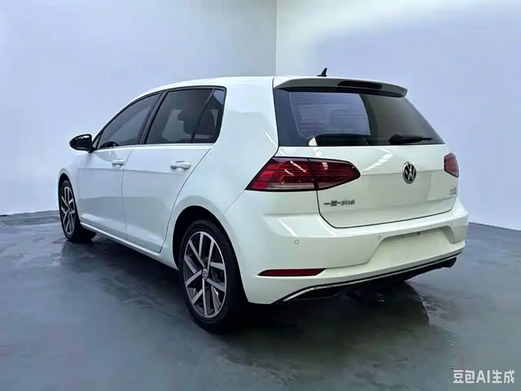 Volkswagen Golf — миниатюра 4