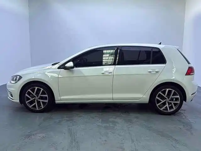 Volkswagen Golf — миниатюра 8