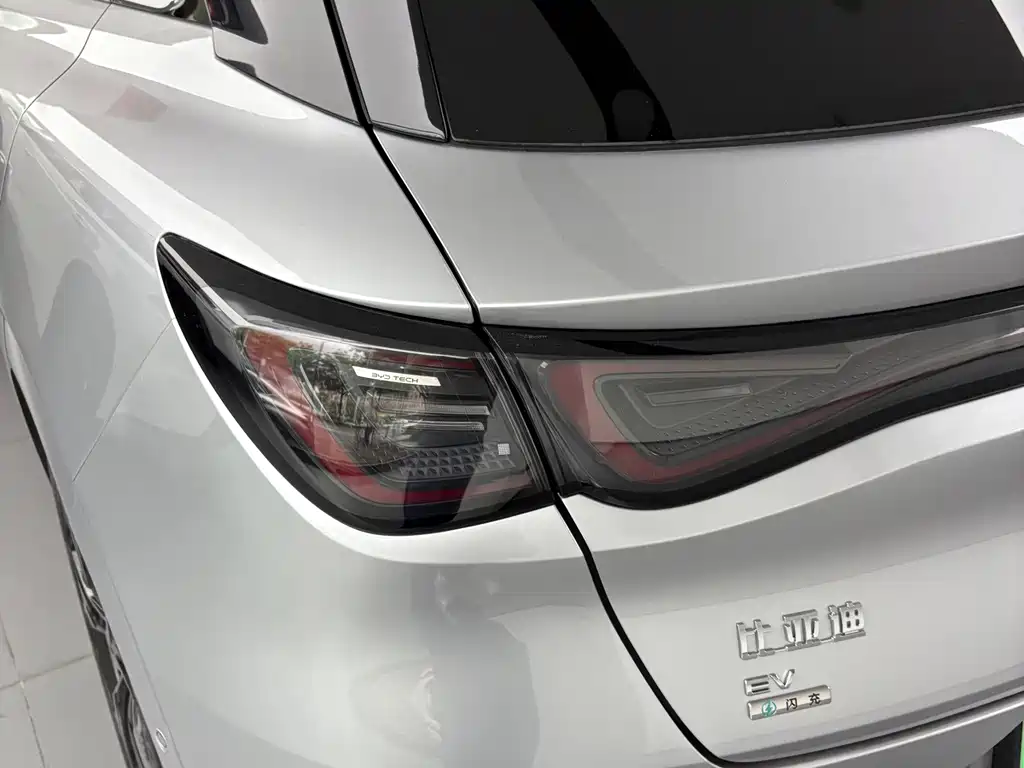 BYD Seal 06GT — миниатюра 12