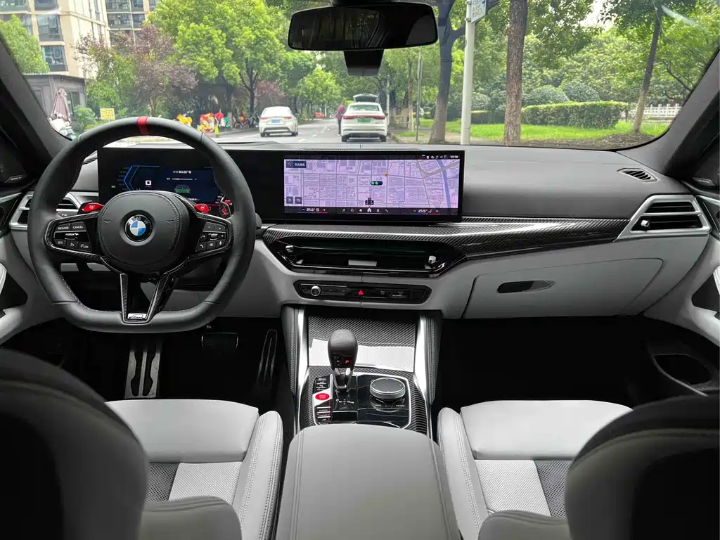 BMW M4 — миниатюра 9