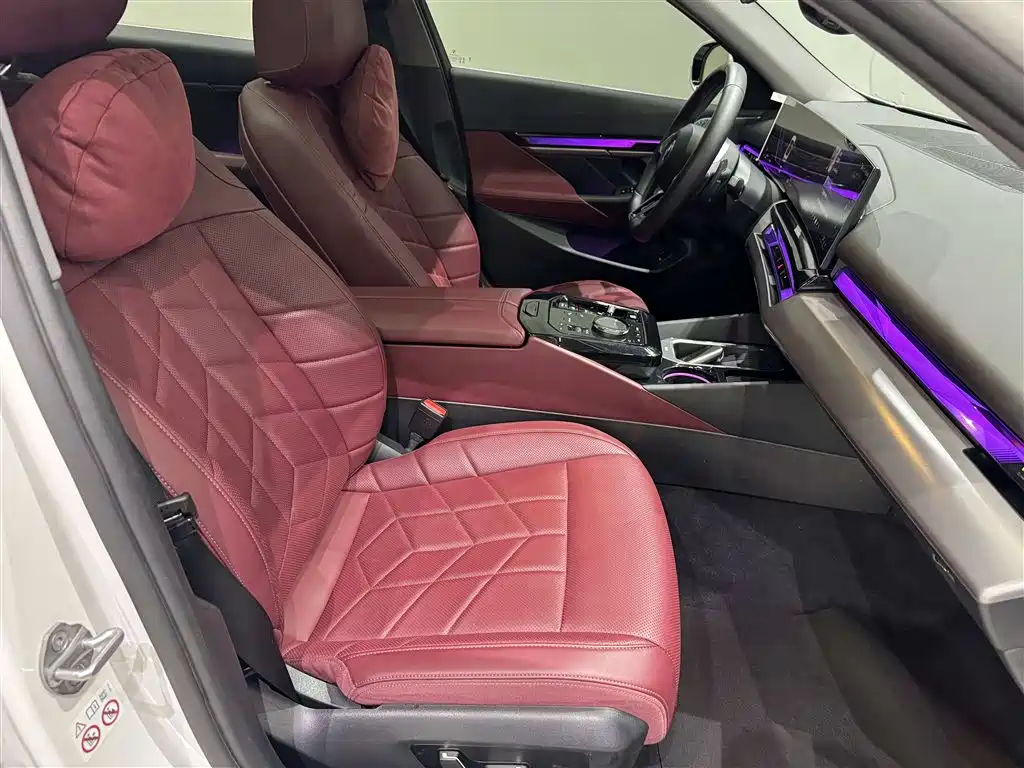 BMW 5 Series — миниатюра 20