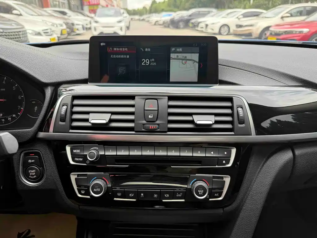 BMW 3 Series — миниатюра 10
