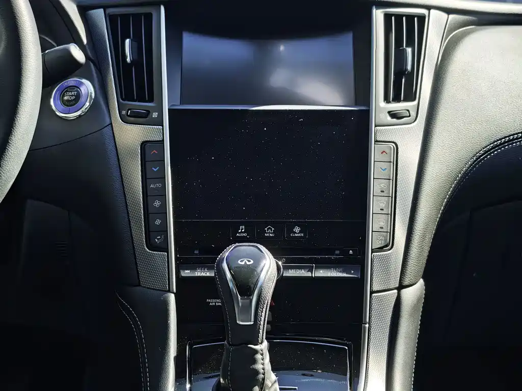 Infiniti Q50L — миниатюра 9