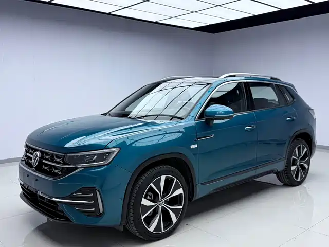 Volkswagen Tharu