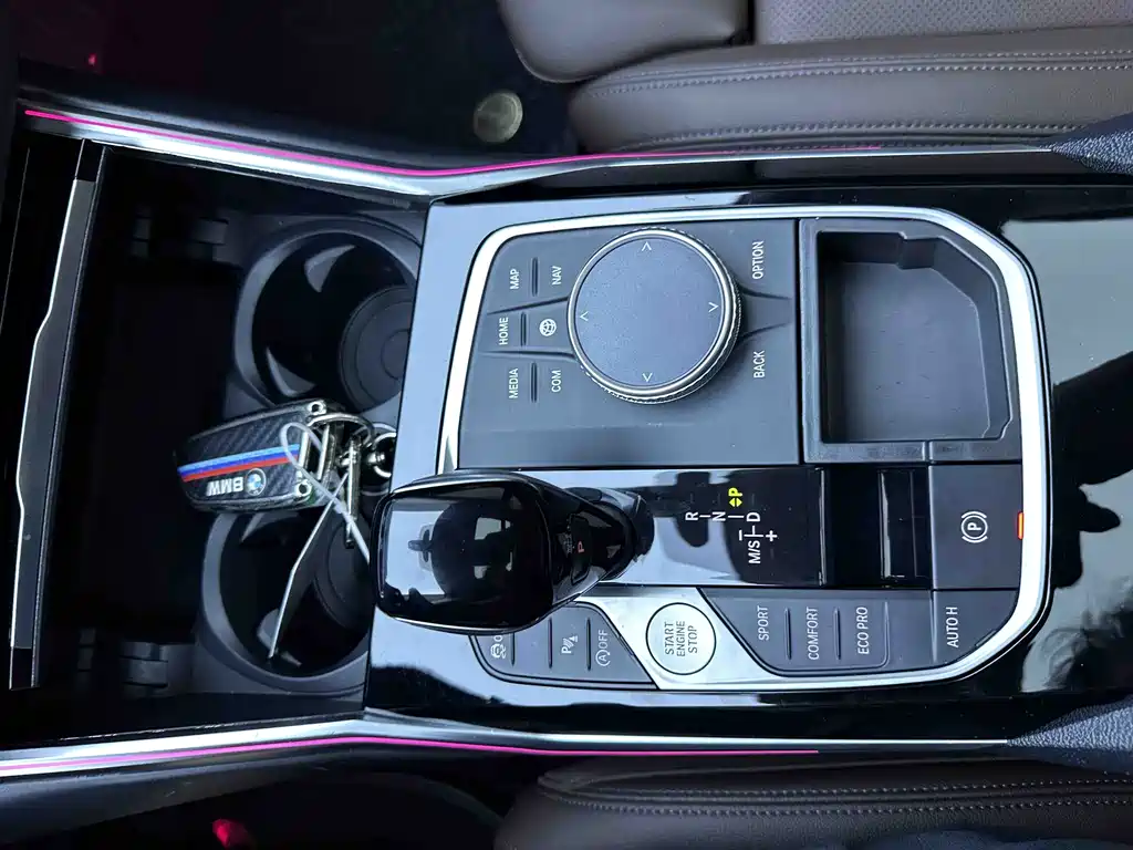BMW 3 Series — миниатюра 16