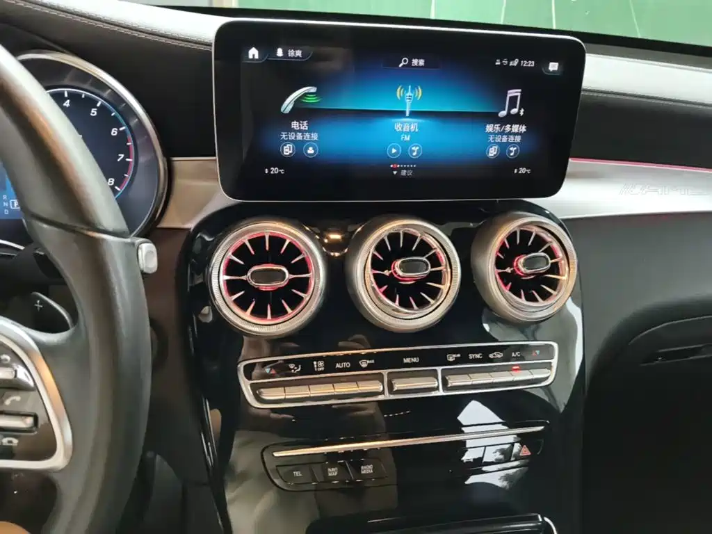 Mercedes-Benz GLC — миниатюра 13