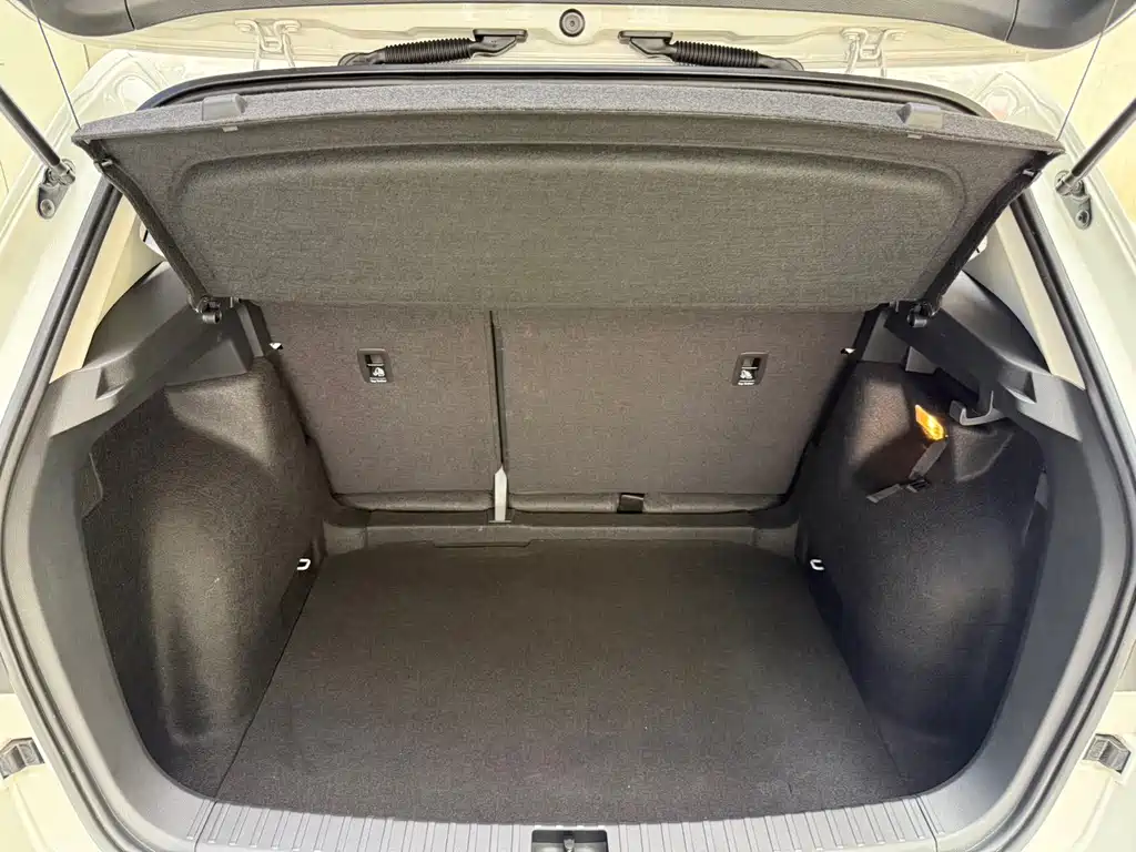 Volkswagen Tharu — миниатюра 22