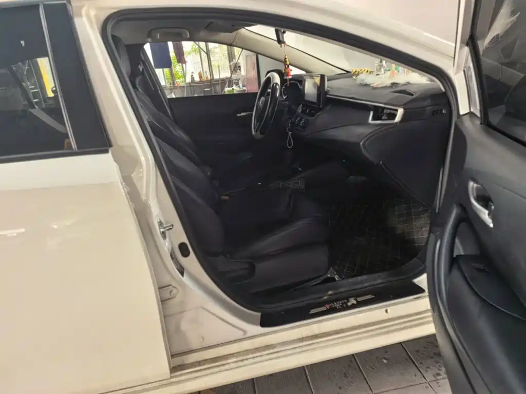 Toyota Corolla — миниатюра 25