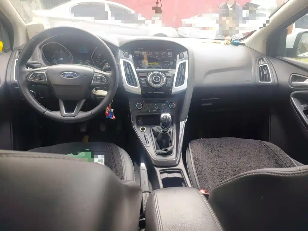 Ford Focus — миниатюра 5