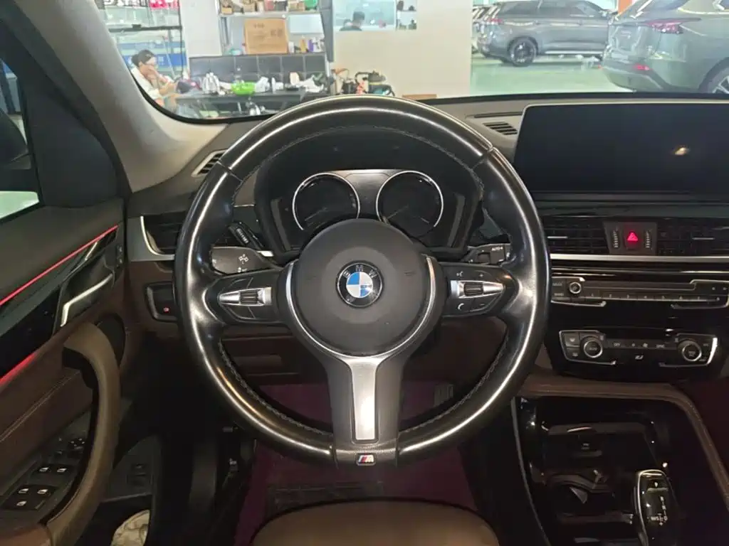 BMW X1 — миниатюра 11