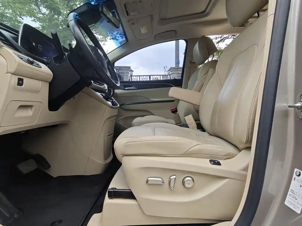 Buick GL8 2023 ES Premium