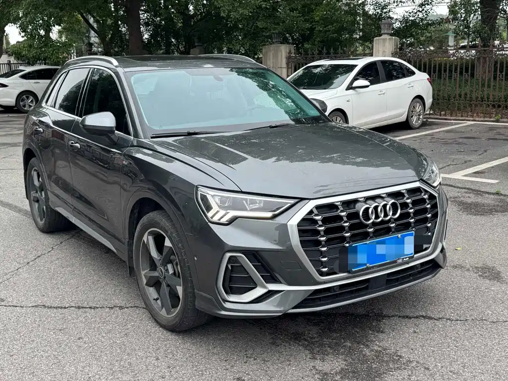 Audi Q3 2022 35 TFSI Fashion