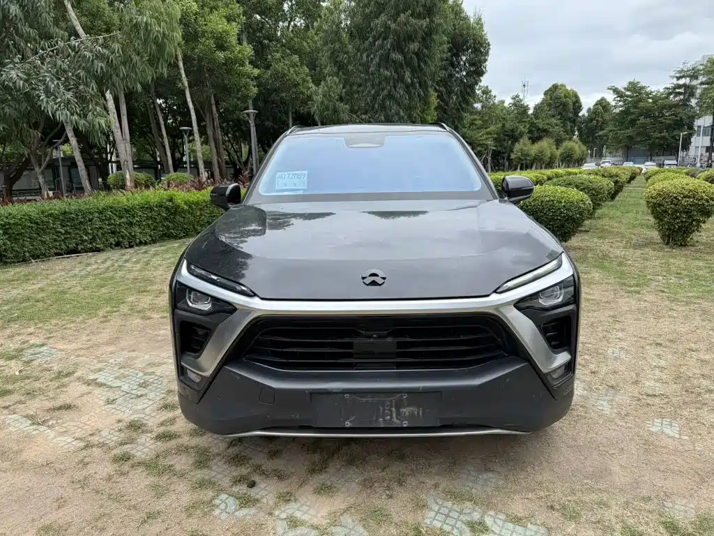 NIO ES8 — миниатюра 2