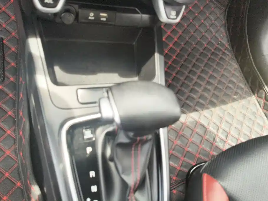 Kia KX Cross — миниатюра 16