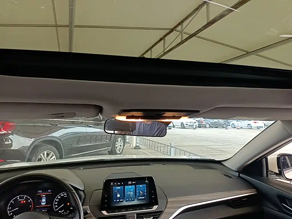 Nissan Teana — миниатюра 18