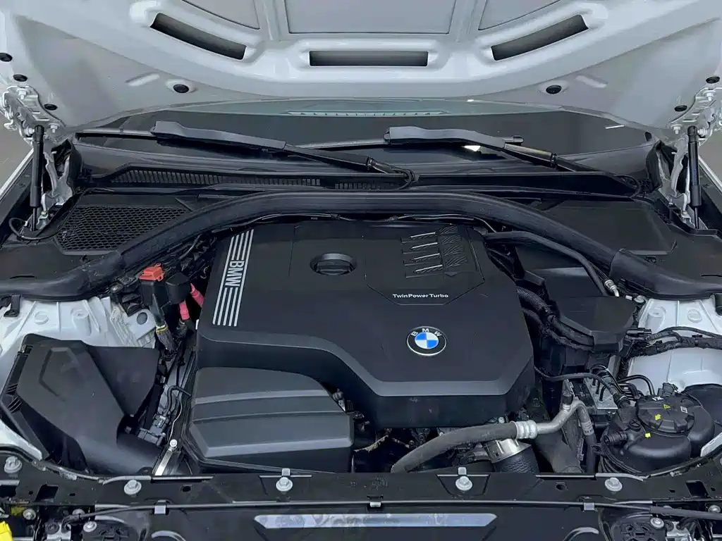 BMW 3 Series — миниатюра 18