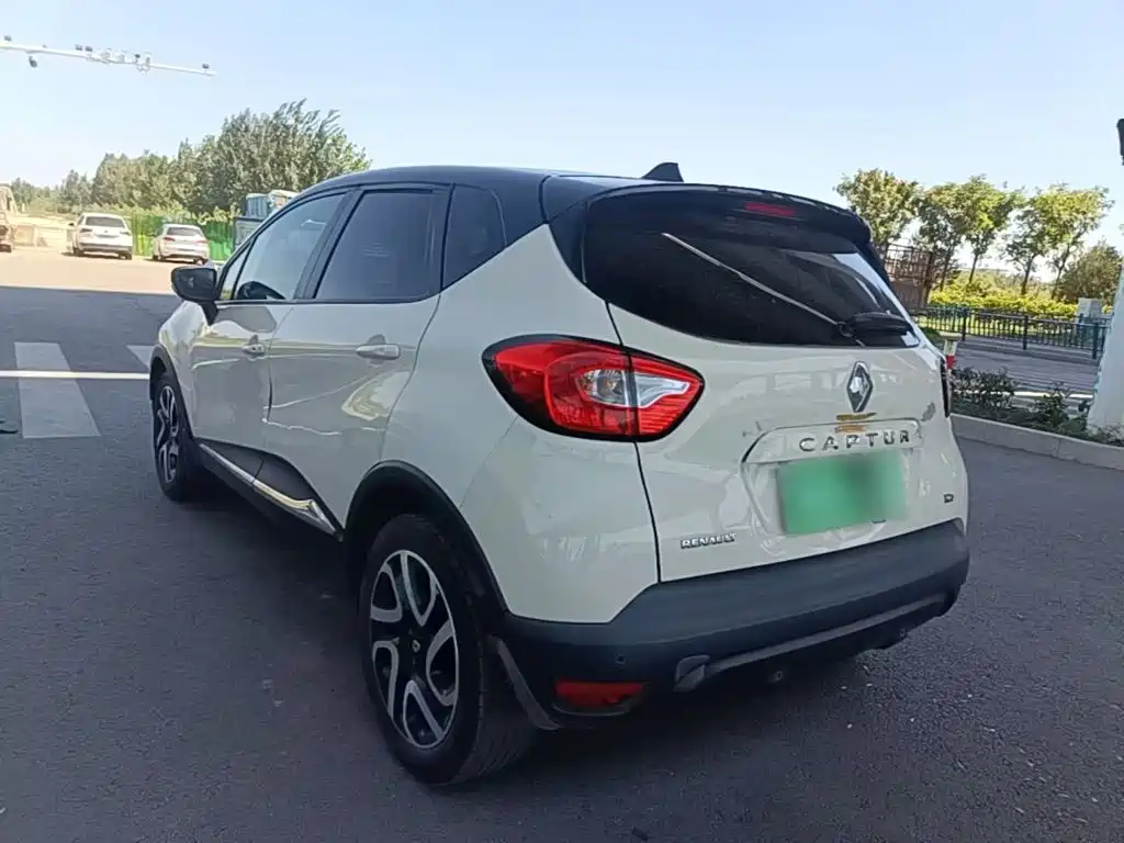Renault Captur — миниатюра 5