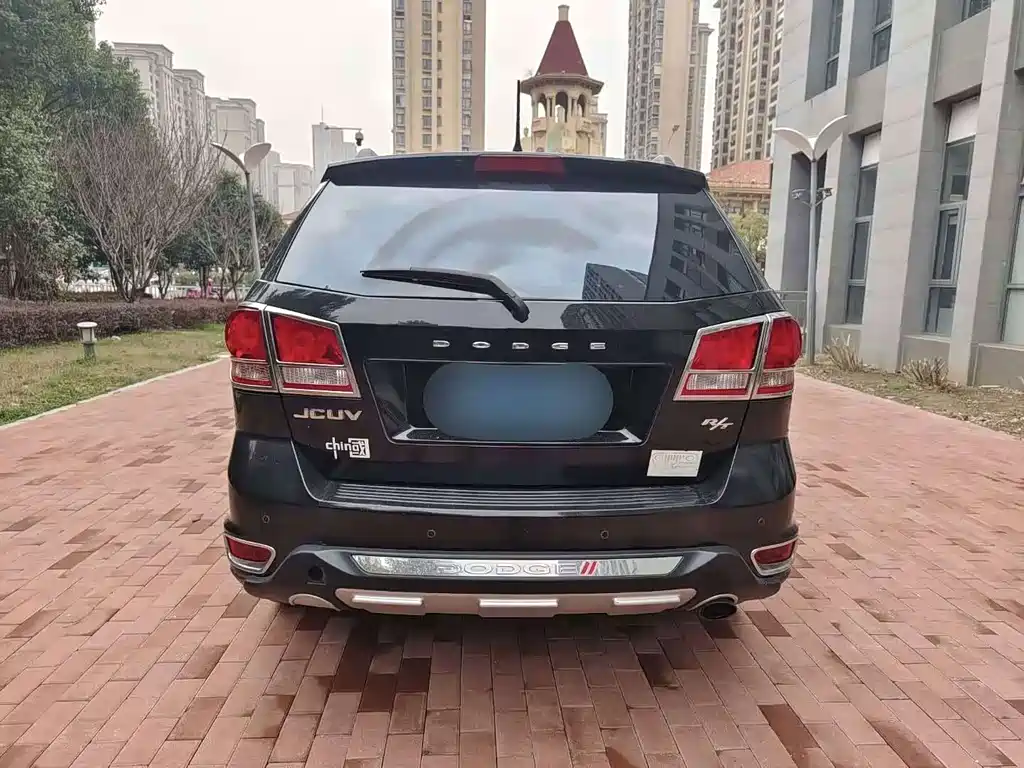 Dodge Journey — миниатюра 4