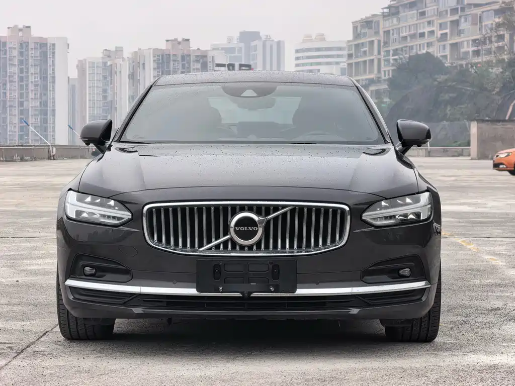 Volvo S90 2021 B5 Luxury