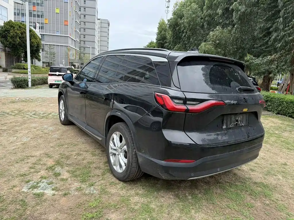 NIO ES8 — миниатюра 9