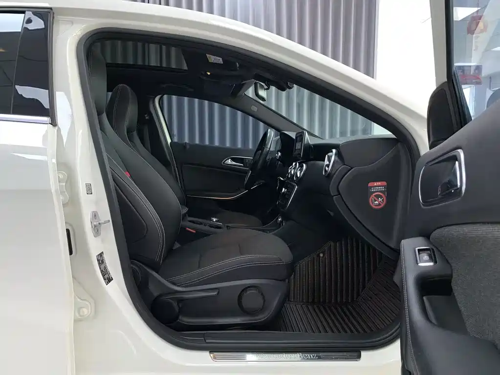 Mercedes-Benz A-Class (Import) A 180, фото 8