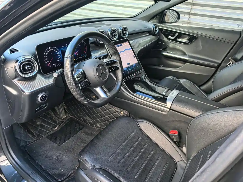 Mercedes-Benz C-Class — миниатюра 7