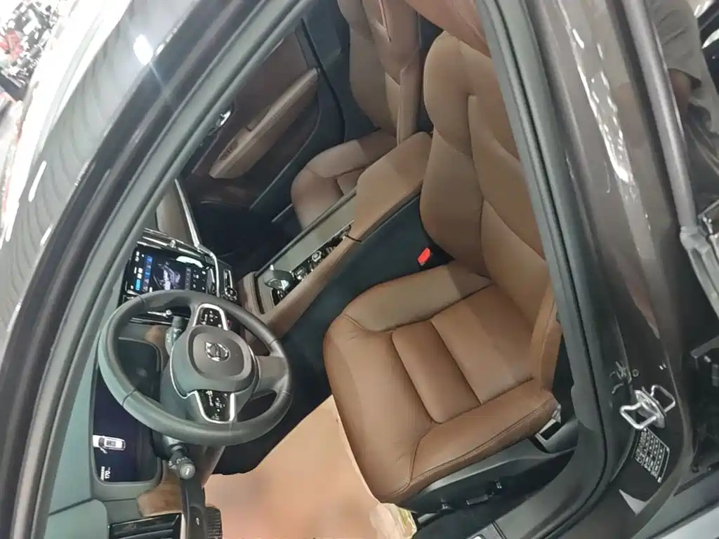 Volvo V90 — миниатюра 15